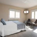 Querol Hotel