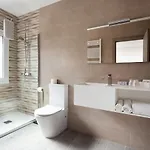 Querol Hotel