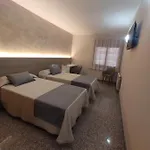Querol Hotel 2*